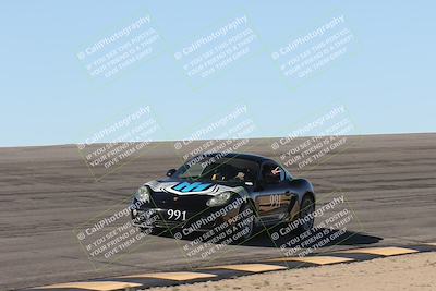 media/Oct-19-2025-PCA San Diego (Sun) [[b7baa86645]]/4-Yellow Group/Session 2 (Bowl)/